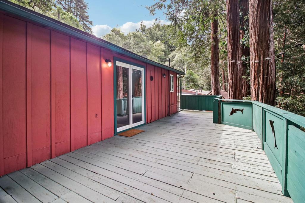 123 Pine Avenue Property Photo 26
