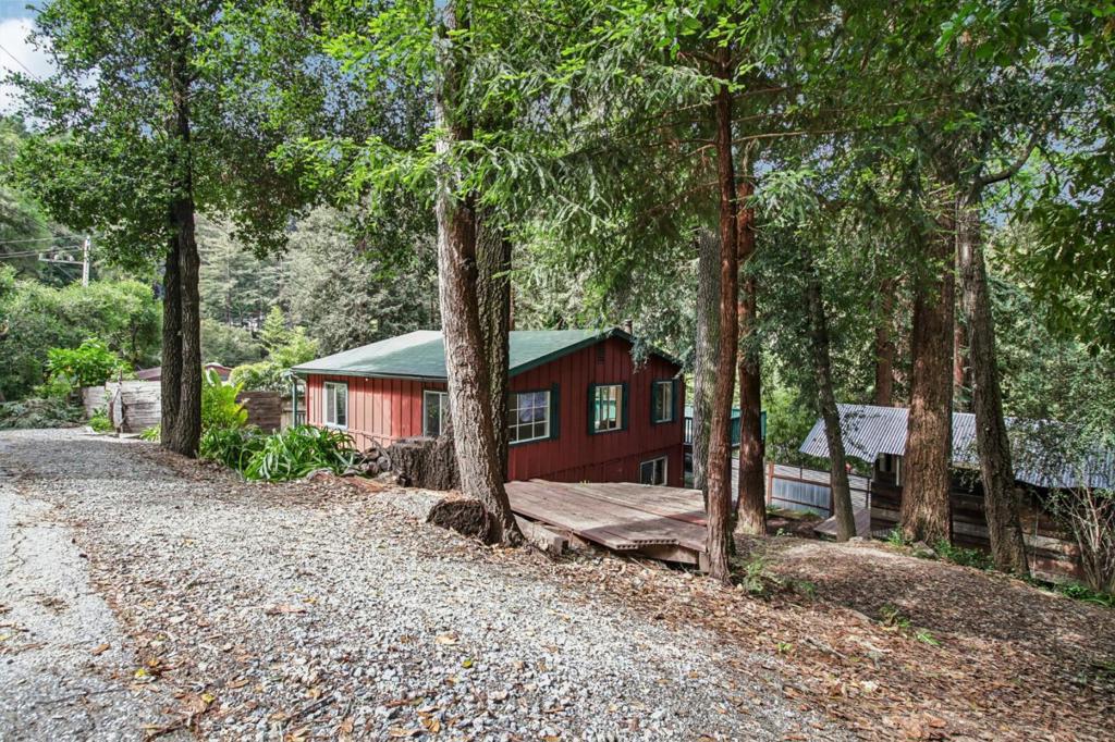 123 Pine Avenue Property Photo 41