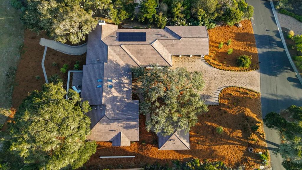 423 Estrella Doro Property Photo 3