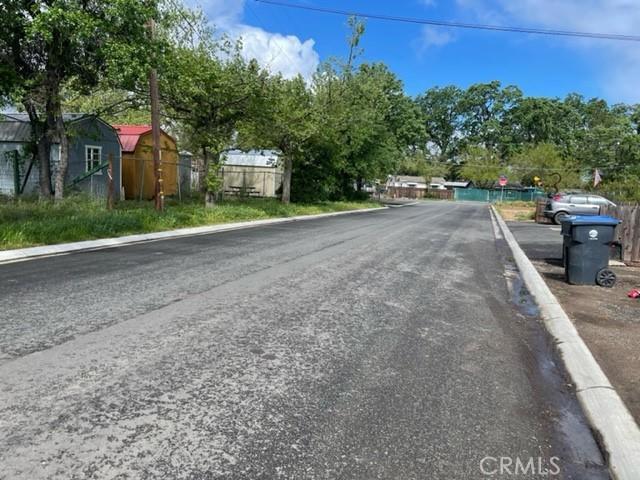 14240 Pearl Avenue Property Photo 4