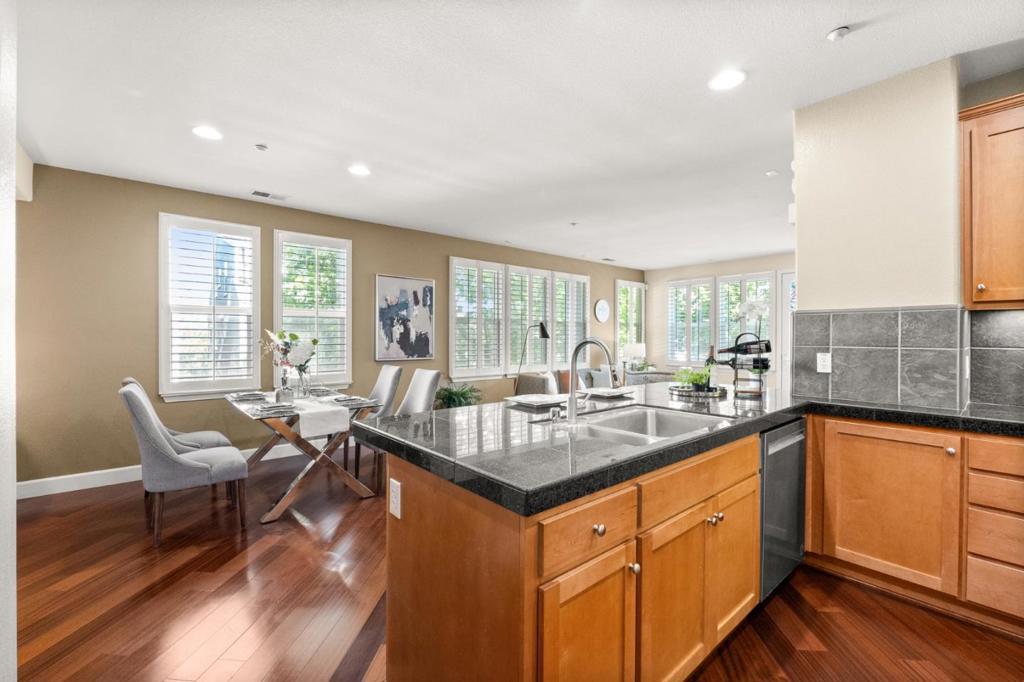 20582 Murano Circle Property Photo 7