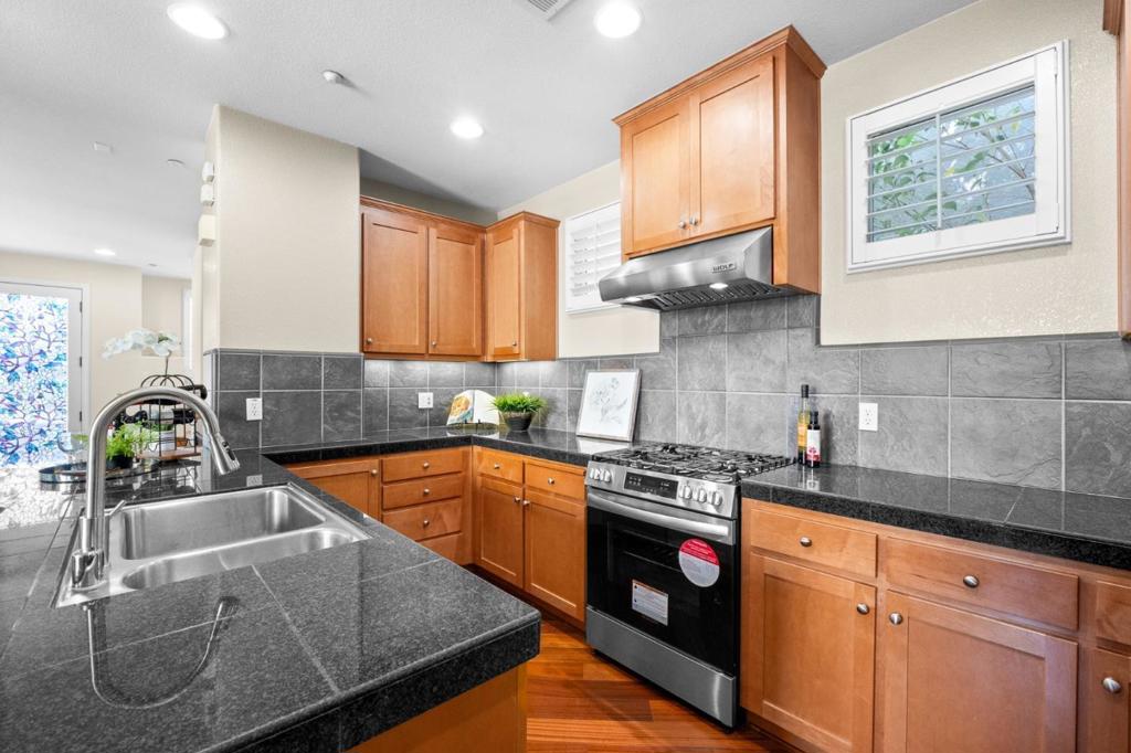20582 Murano Circle Property Photo 10