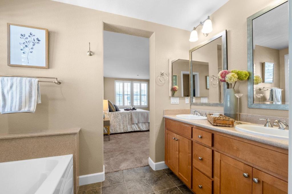 20582 Murano Circle Property Photo 16