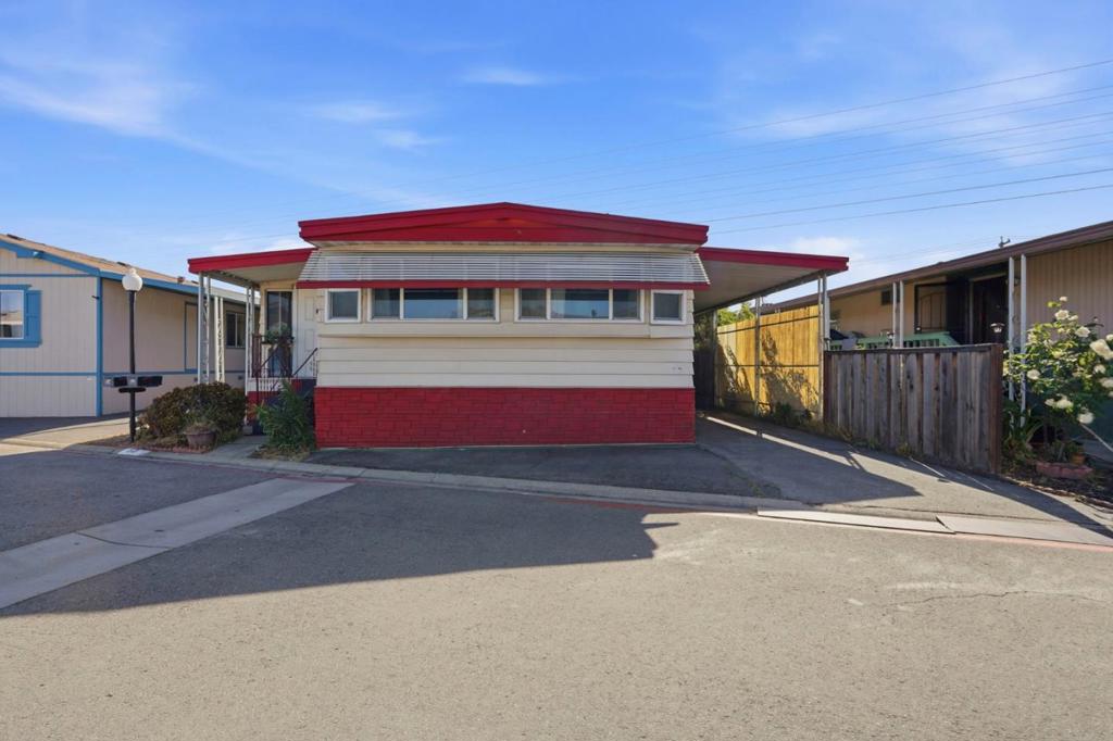 600 E Weddell Drive 53 Property Photo 1