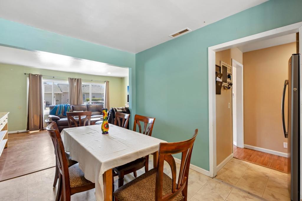 12 Taylor Road Property Photo 20