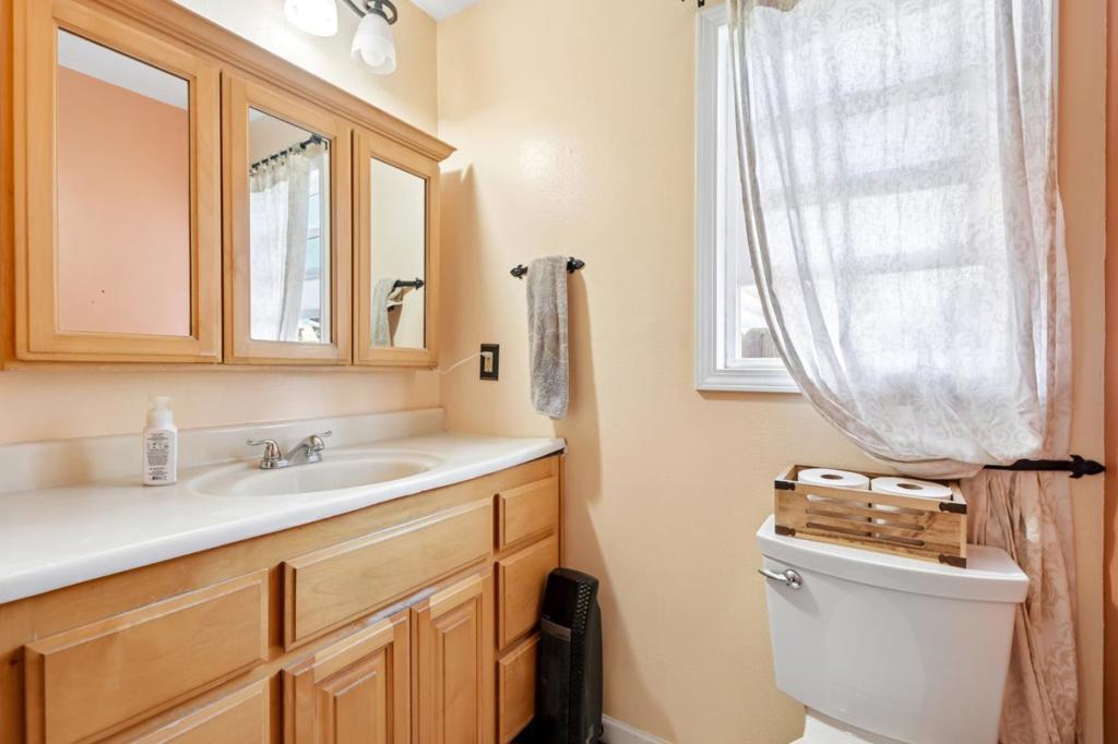 12 Taylor Road Property Photo 39