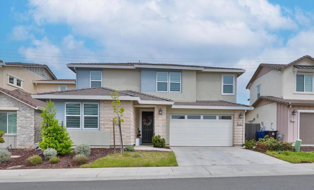 12825 Tower Beach Way Property Photo 1