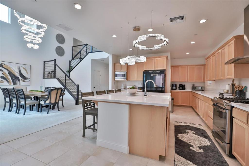 12825 Tower Beach Way Property Photo 9