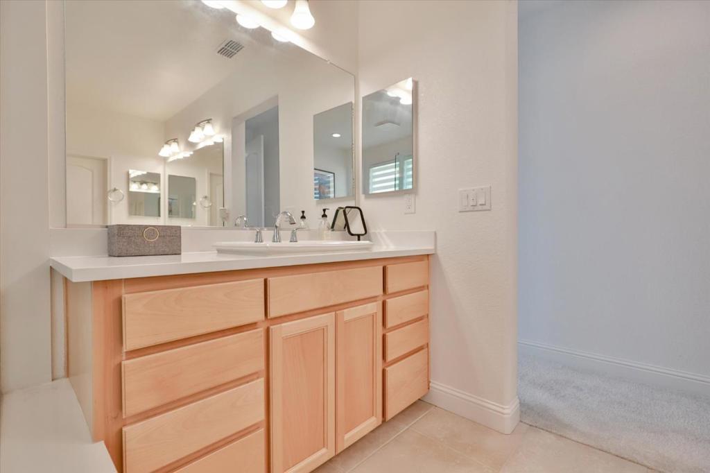 12825 Tower Beach Way Property Photo 34