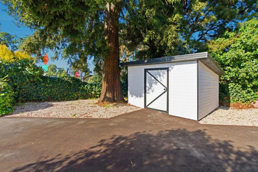409 S Idaho Street Property Photo 7