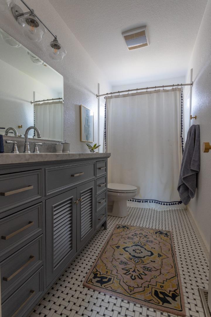 ML82044723 Property Photo 13