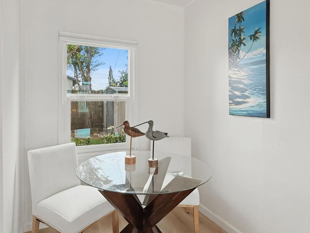 4630 Jewel Street Property Photo 13