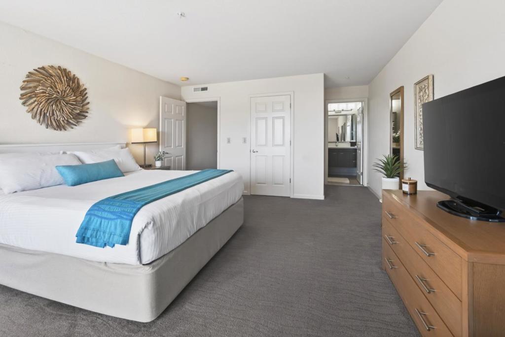 7 Seascape Resort Drive Property Photo 18