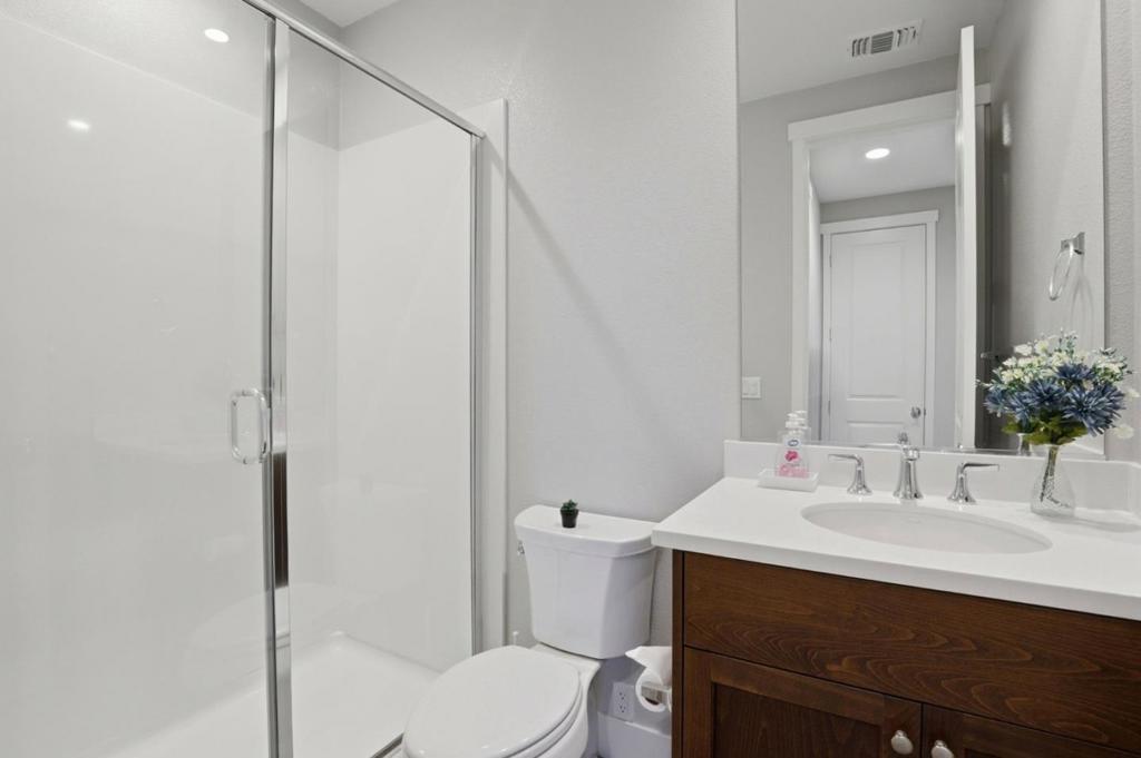 18207 Rebollo Lane Property Photo 22