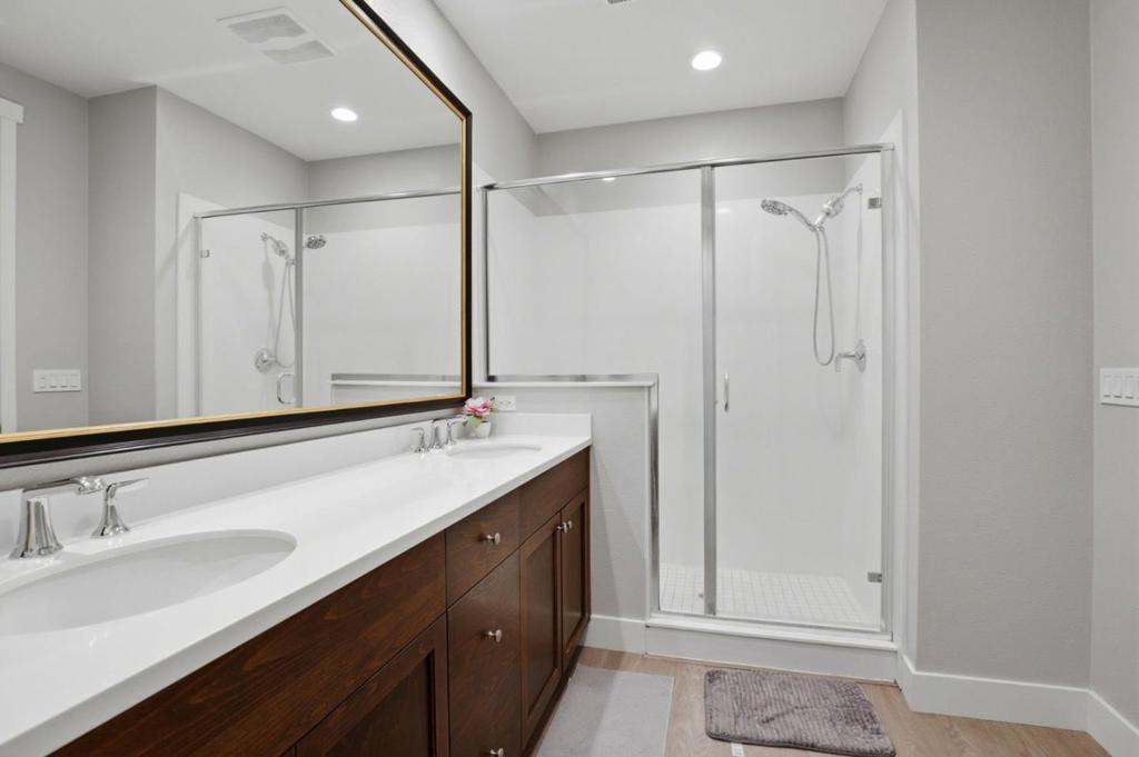 18207 Rebollo Lane Property Photo 24