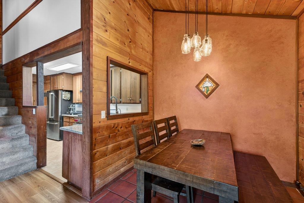 9937 Rosebloom Avenue Property Photo 10
