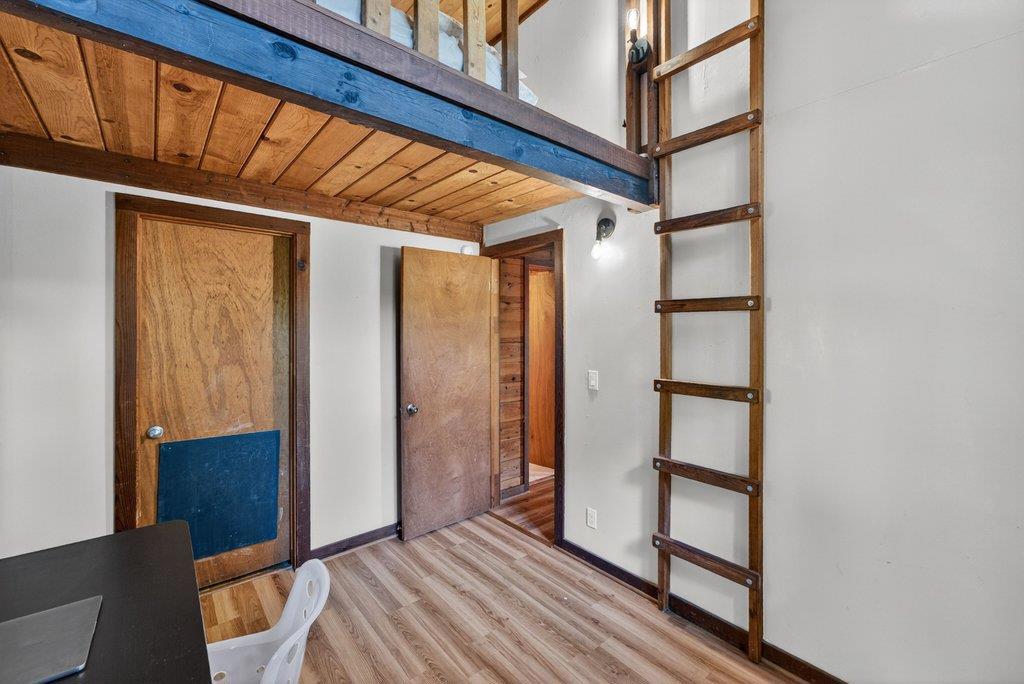 9937 Rosebloom Avenue Property Photo 24