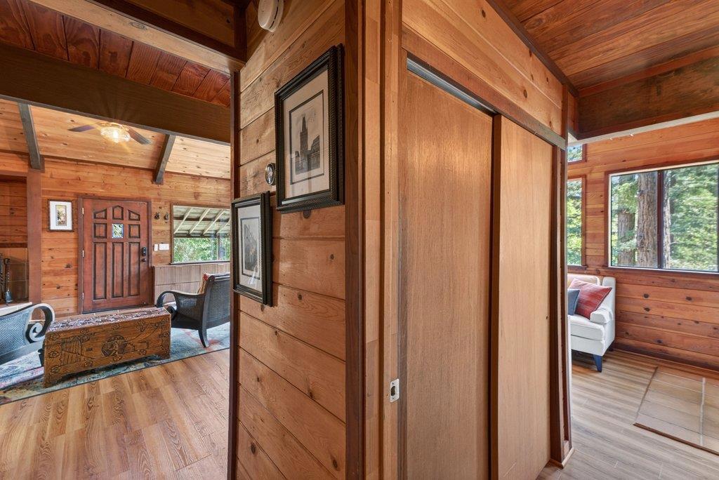 9937 Rosebloom Avenue Property Photo 25