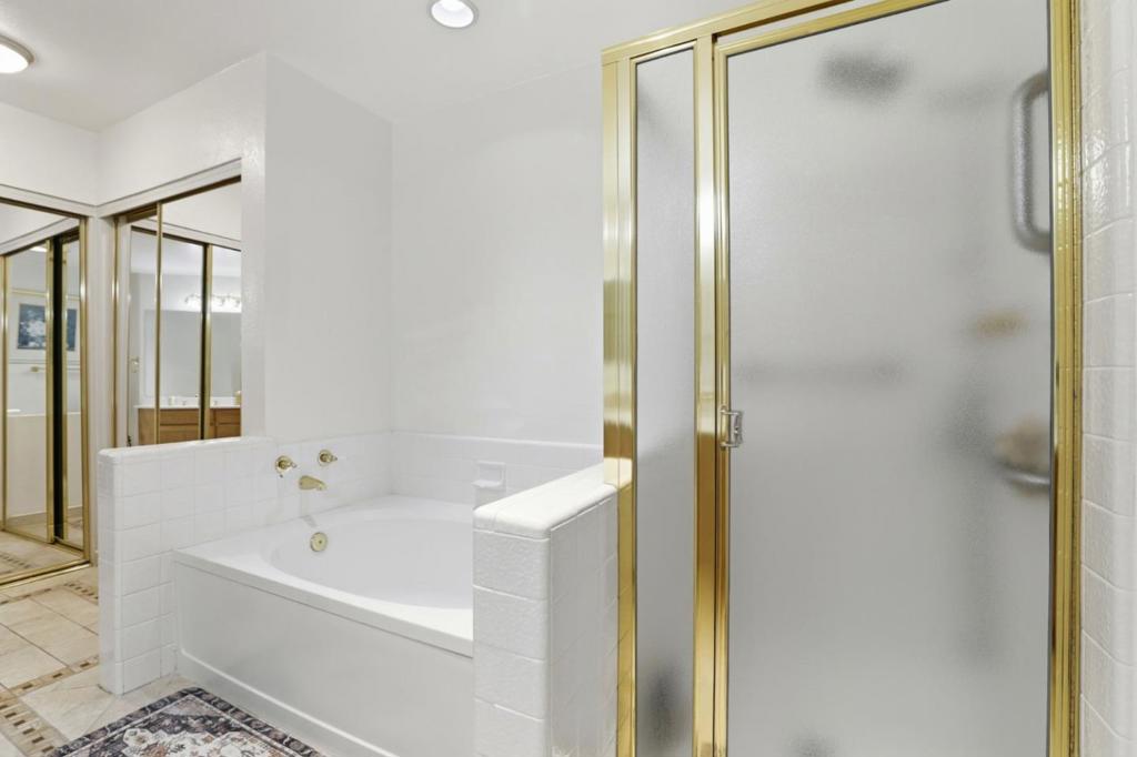 7724 Kilmarnok Drive Property Photo 25