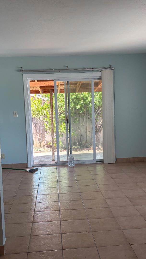 5733 Preston Drive Property Photo 7