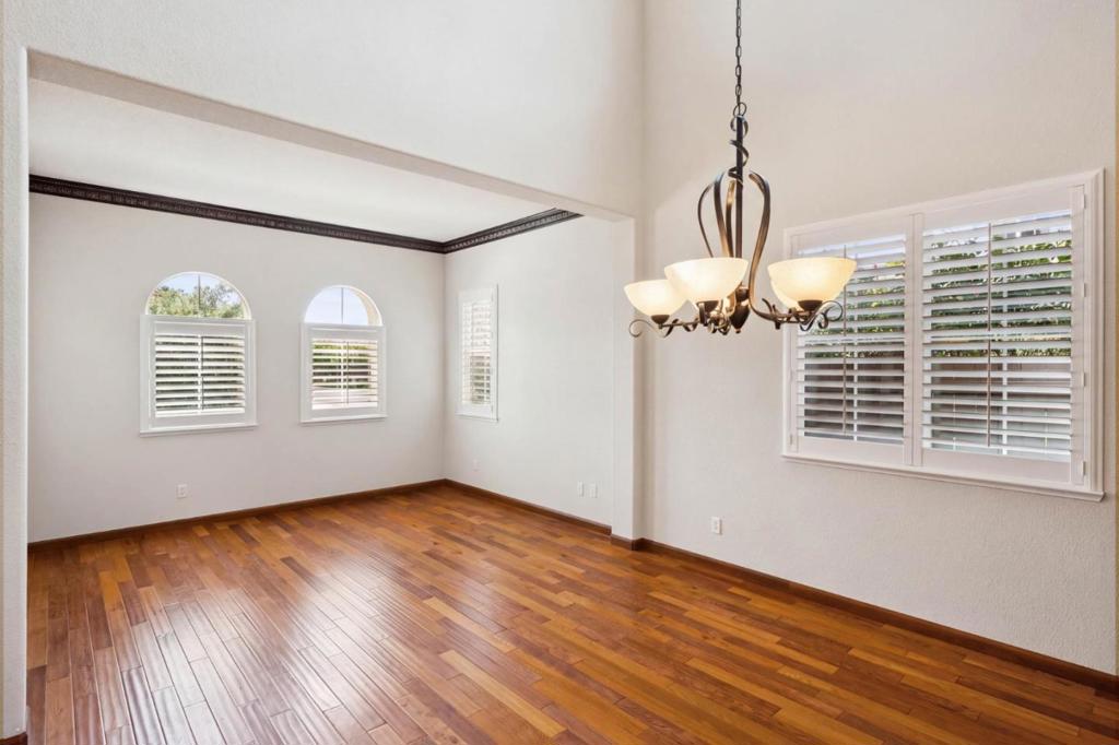 39 Escher Circle Property Photo 13