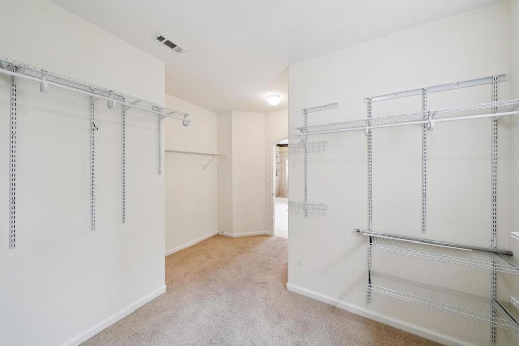 39 Escher Circle Property Photo 28