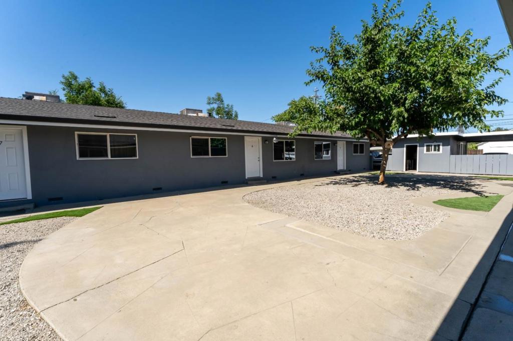 130 Fillmore Street Property Photo 1