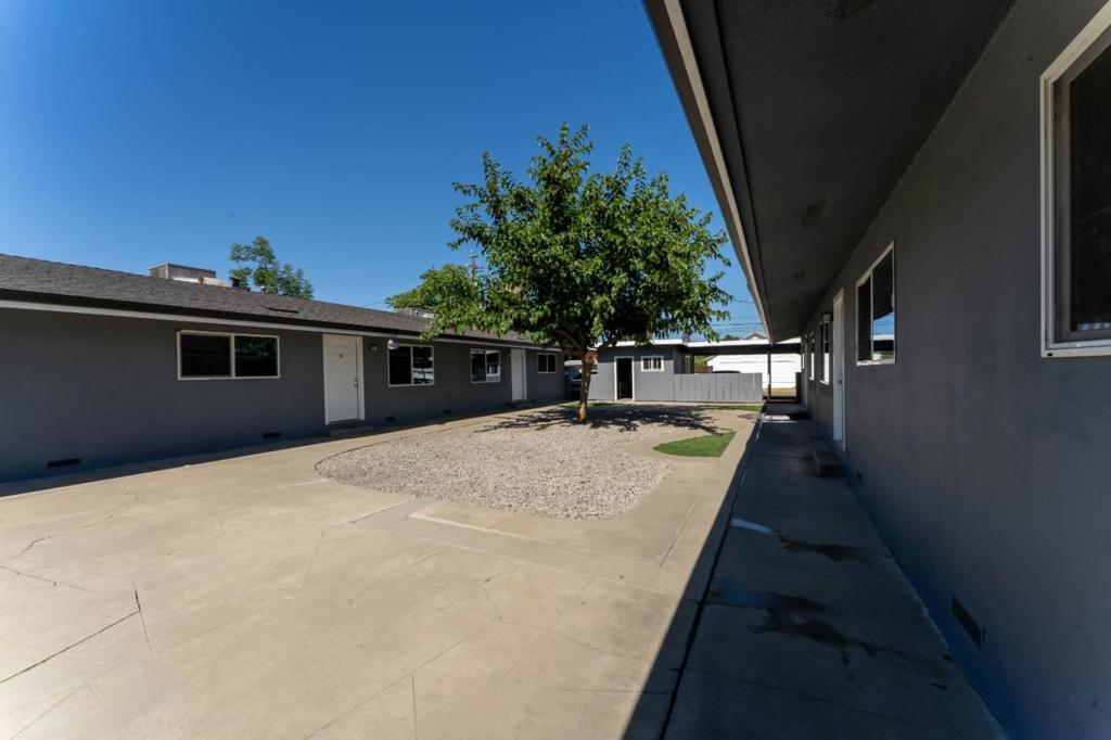 130 Fillmore Street Property Photo 3