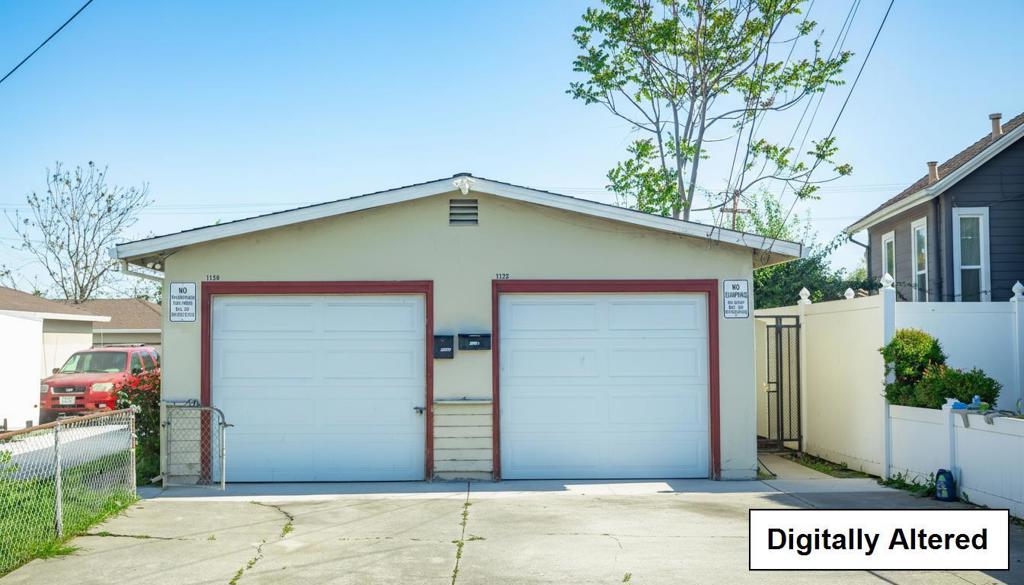 1120 Locust Street Property Photo 16