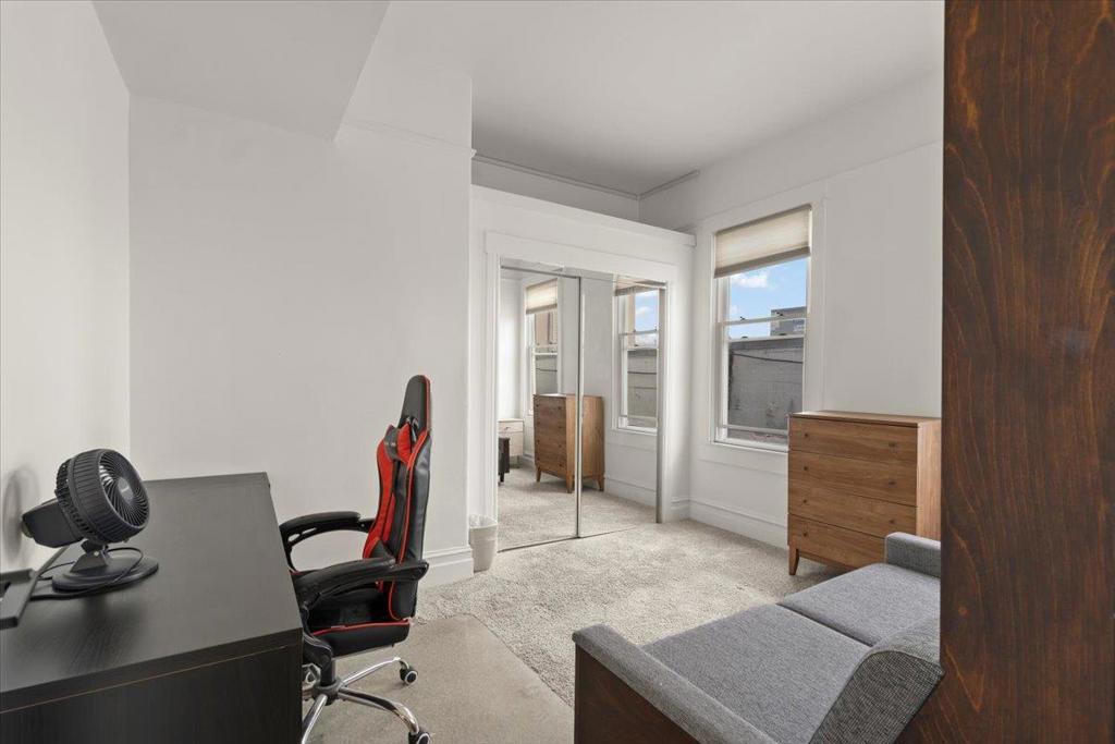 414 Bryant Street Property Photo 8