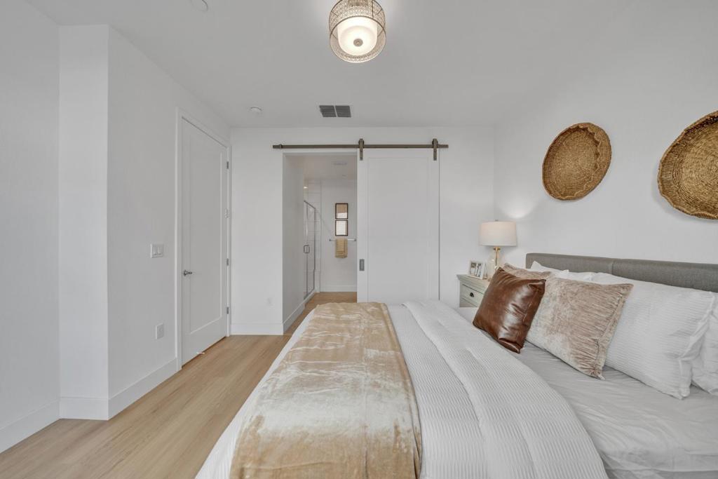 7922 Regional Property Photo 26