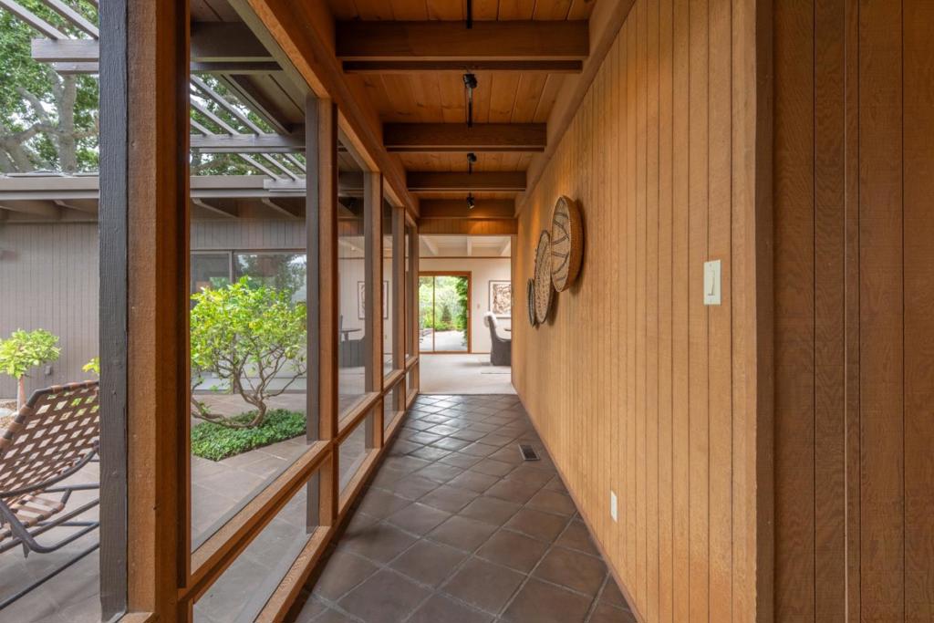 46 Middle Canyon Road Property Photo 14