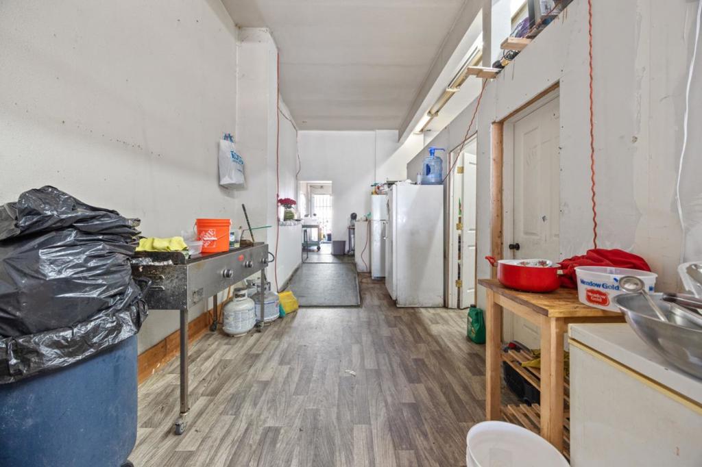 7201 International Boulevard Property Photo 16