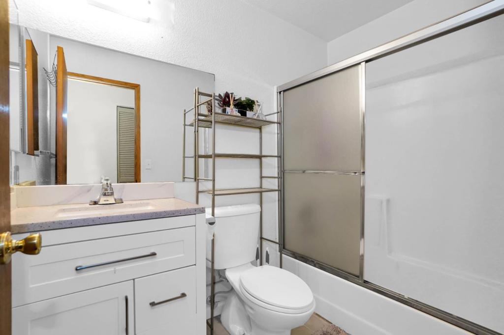 920 Elgin Street G Property Photo 10