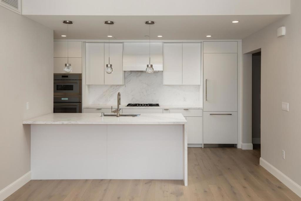 450 First 106 Property Photo 4