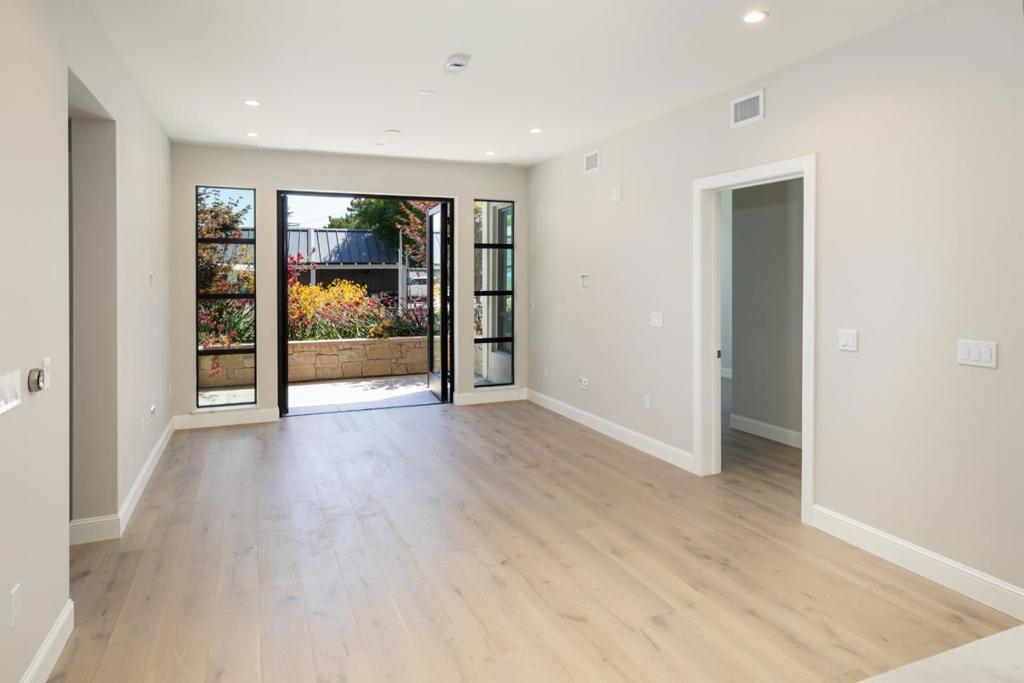 450 First 106 Property Photo 6