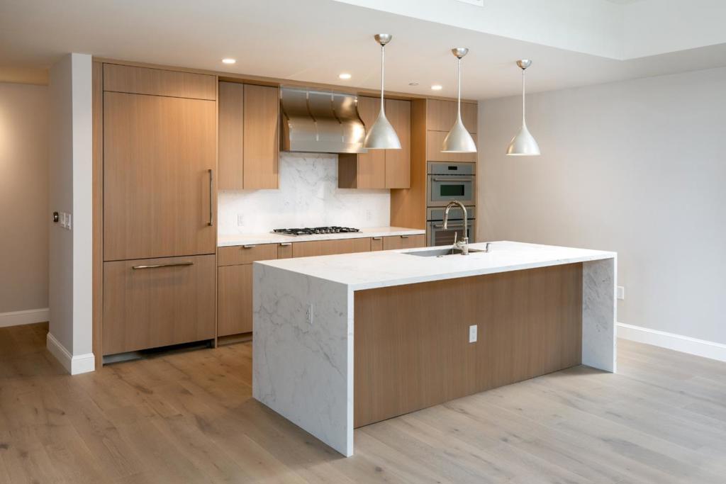 450 First 108 Property Photo 7