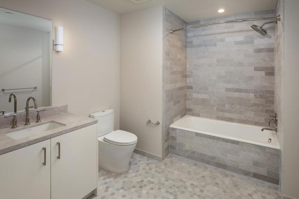 450 First 108 Property Photo 9