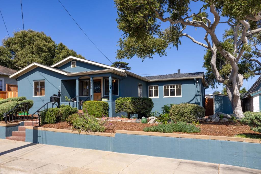 310 Cypress Avenue Property Photo 1