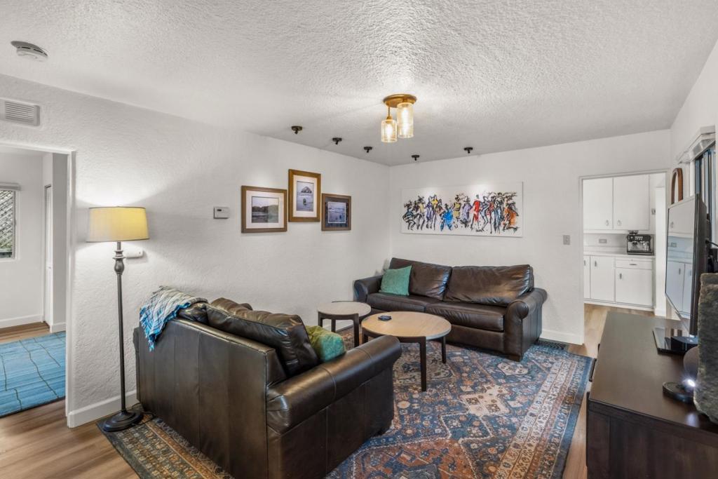 310 Cypress Avenue Property Photo 6