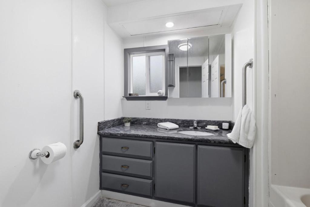 18285 China Grade 14 Property Photo 23