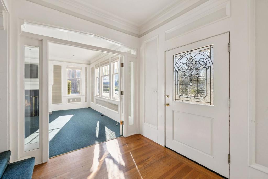 1424 Chapin Avenue Property Photo 8