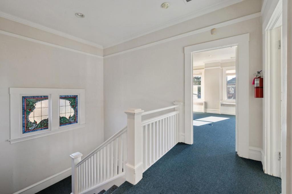 1424 Chapin Avenue Property Photo 24