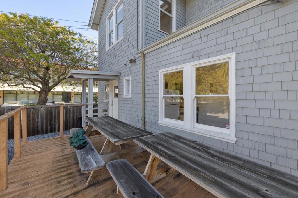 1424 Chapin Avenue Property Photo 39