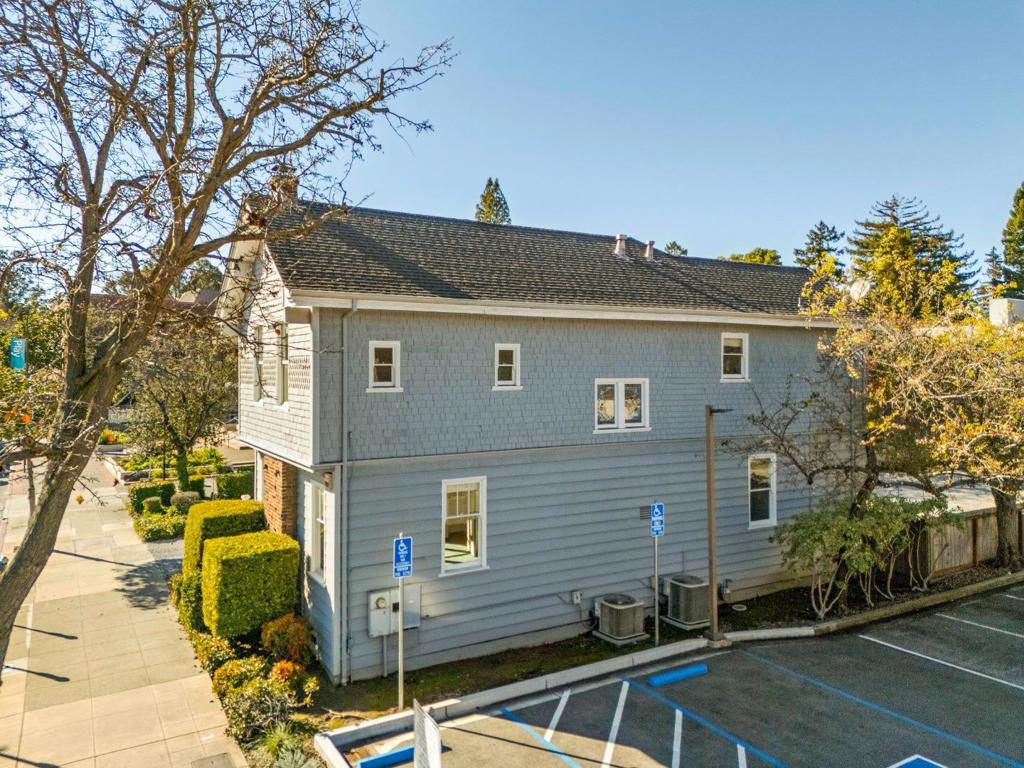 1424 Chapin Avenue Property Photo 46