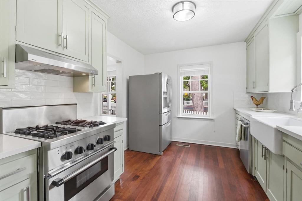 1055 Newhall Street Property Photo 17