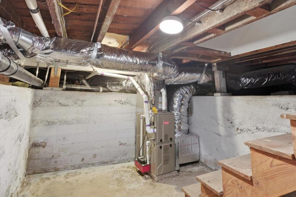 1055 Newhall Street Property Photo 30