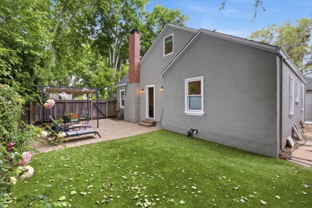 1055 Newhall Street Property Photo 36