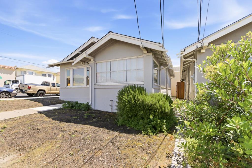 20 Maple Avenue Property Photo 2