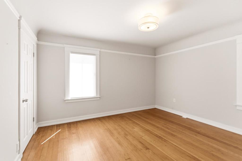 20 Maple Avenue Property Photo 9
